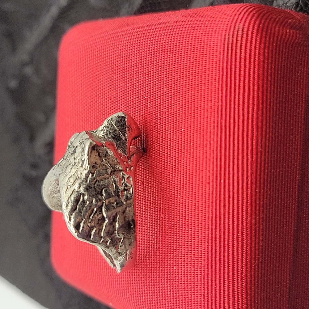 Vintage Eagle Ring - image 2